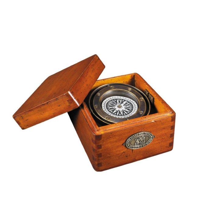 Authentic Models Lifeboat Compass 1