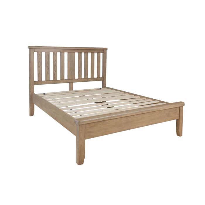 Rustic 4'6 Bed with Wooden Headboard & Low Footboard 1