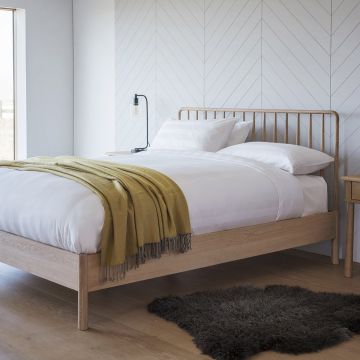 King Bed Frame Nordic in Washed Oak